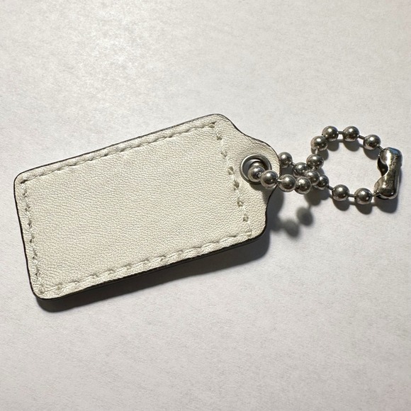 Coach 2.5" Leather Hangtag White - Picture 3 of 3